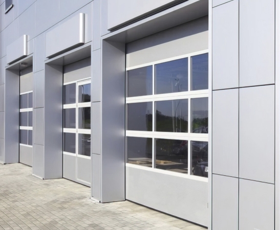 Панорамные ворота Алютех Alutrend в Усть-Джегуте