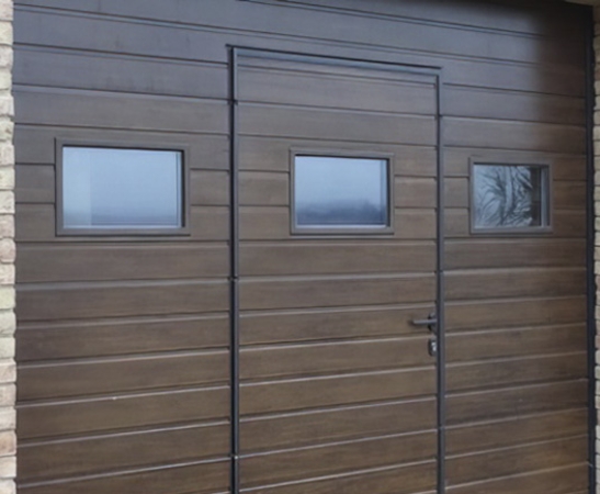 Ворота с окнами в Усть-Джегуте