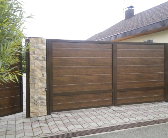 Распашные ворота в Усть-Джегуте